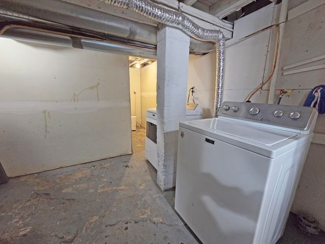 1127 164th Place, Hammond, IN 46320