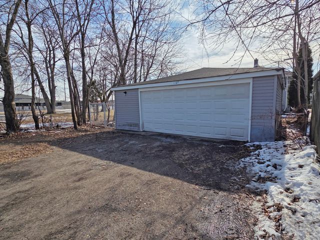 1127 164th Place, Hammond, IN 46320