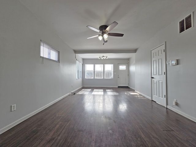 1127 164th Place, Hammond, IN 46320