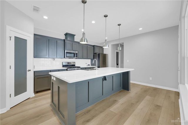 1312 Yale Avenue, Mcallen, TX 78504