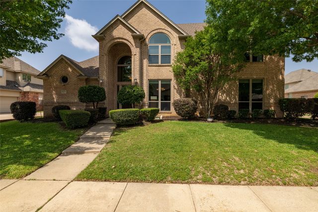 8105 Thornwood Drive, North Richland Hills, TX 76182