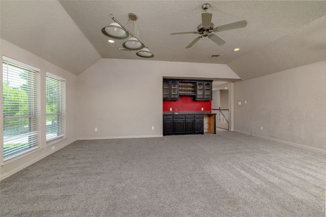 8105 Thornwood Drive, North Richland Hills, TX 76182