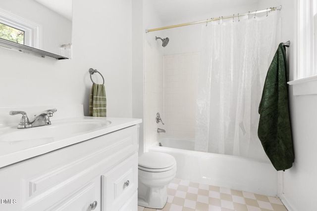 1209 C Hillsborough Road, Chapel Hill, NC 27516