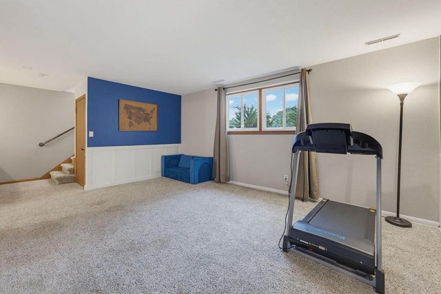 12405 W Crawford AVENUE, New Berlin, WI 53151