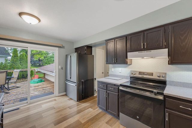 12405 W Crawford AVENUE, New Berlin, WI 53151