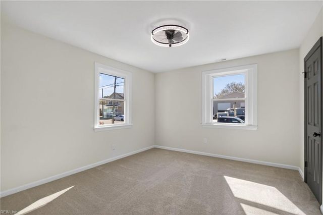 2711 Evergreen PL, Portsmouth, VA 23704