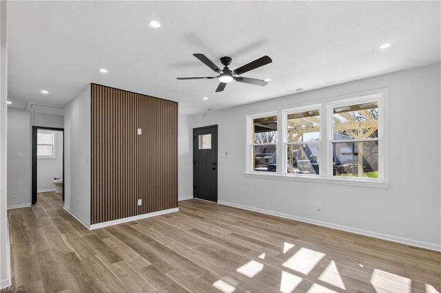 2711 Evergreen PL, Portsmouth, VA 23704