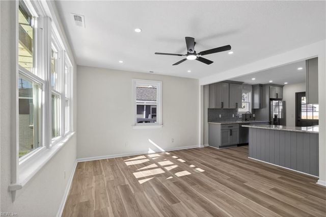 2711 Evergreen PL, Portsmouth, VA 23704