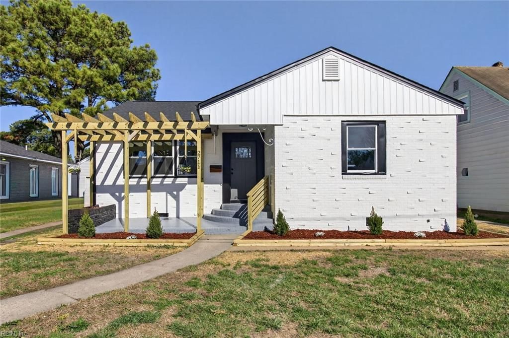 2711 Evergreen PL, Portsmouth, VA 23704