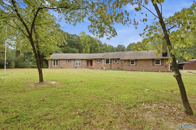 2306 Bethel Road NE, Hartselle, AL 35640