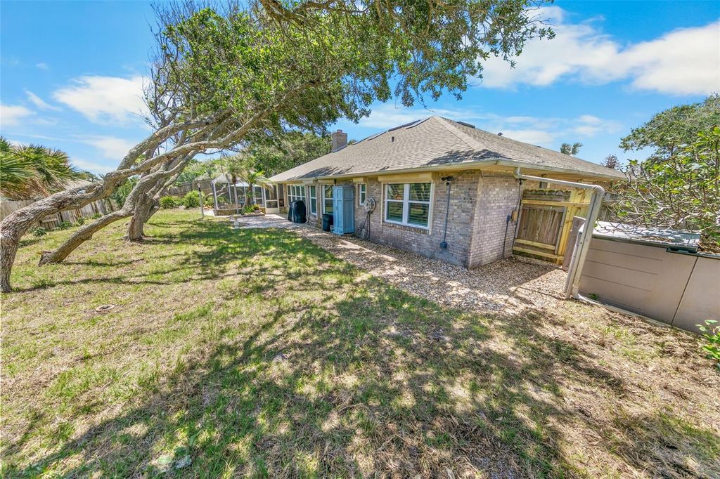 Image 40 of property listing at 64 BUSCHMAN DRIVE, Ponce Inlet, FL 32127