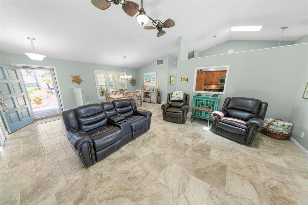 Image 7 of property listing at 64 BUSCHMAN DRIVE, Ponce Inlet, FL 32127