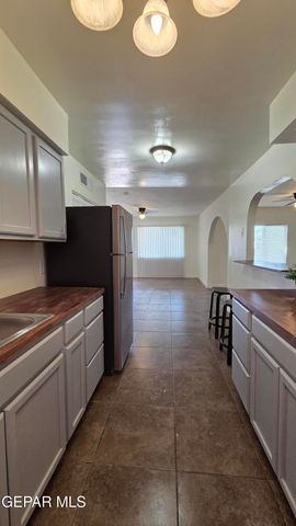 204 CLARISA Lane, El Paso, TX 79907