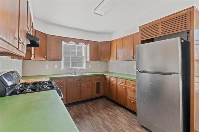 449 10th NW Street, Atlanta, GA 30318