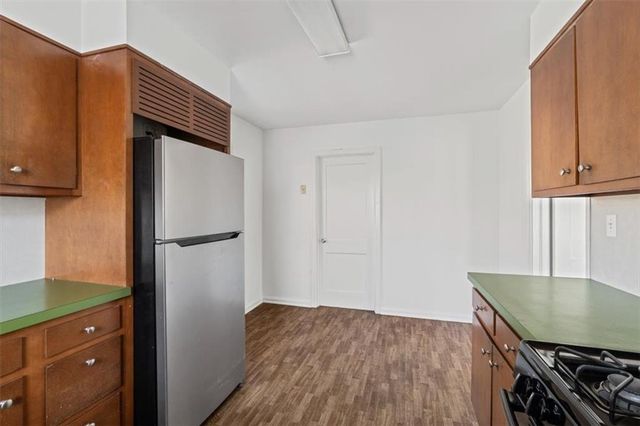 449 10th NW Street, Atlanta, GA 30318