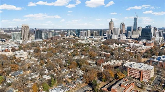 449 10th NW Street, Atlanta, GA 30318