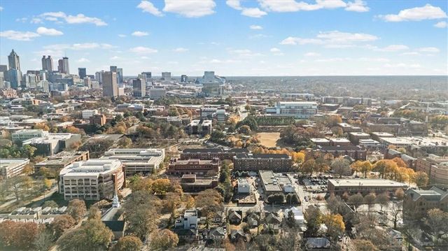 449 10th NW Street, Atlanta, GA 30318