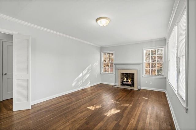 449 10th NW Street, Atlanta, GA 30318