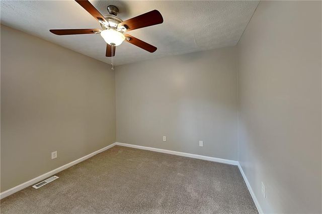 161 Bentley Parkway, Woodstock, GA 30188