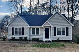 161 Bentley Parkway, Woodstock, GA 30188