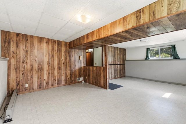 1204 N 12th AVENUE, West Bend, WI 53090