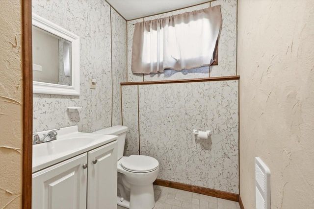 1204 N 12th AVENUE, West Bend, WI 53090