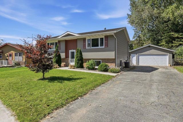 1204 N 12th AVENUE, West Bend, WI 53090