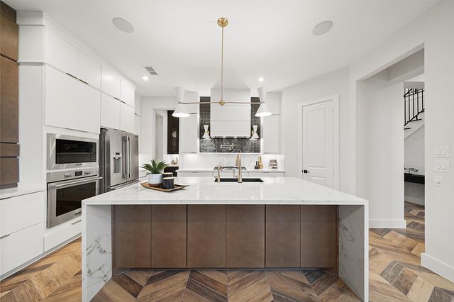 5075 Wildtree Creek South, Magnolia, TX 77316