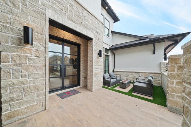 5075 Wildtree Creek South, Magnolia, TX 77316