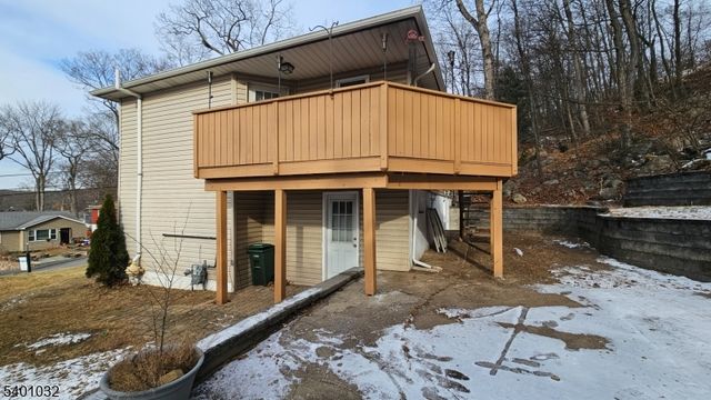 12 Ford Rd, Roxbury Twp., NJ 07850