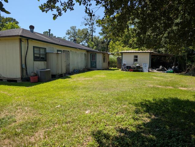 149 Glenn Street, Liberty, TX 77575