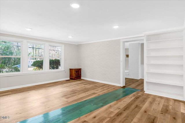 1312 W Andrews Avenue, Henderson, NC 27536