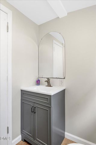 1312 W Andrews Avenue, Henderson, NC 27536