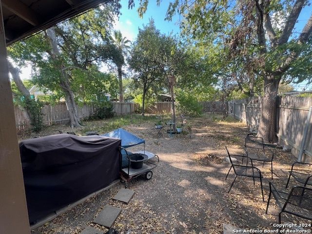 905 RITTIMAN RD, San Antonio, TX 78209