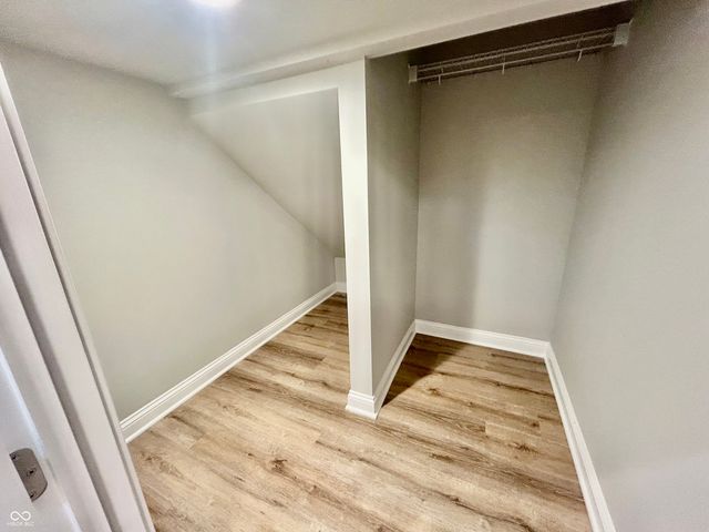 924 N Oakland Avenue, Indianapolis, IN 46201