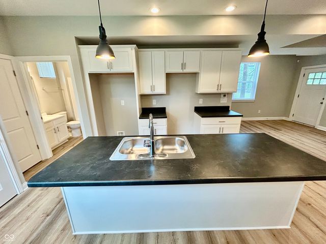 924 N Oakland Avenue, Indianapolis, IN 46201