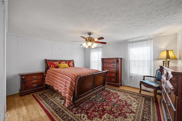 6514 Alvis Brooks Road, Oxford, NC 27565