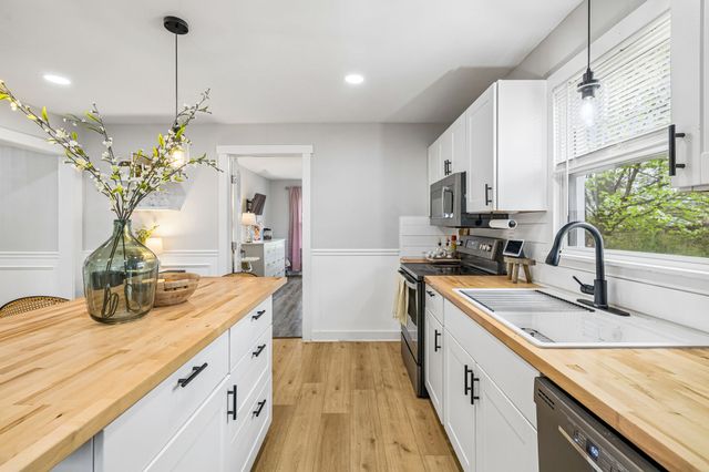 968 Peachers Mill Rd, Clarksville, TN 37042