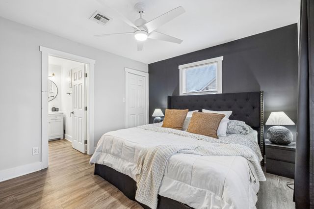 968 Peachers Mill Rd, Clarksville, TN 37042