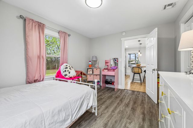 968 Peachers Mill Rd, Clarksville, TN 37042