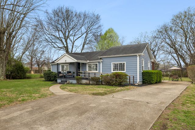 968 Peachers Mill Rd, Clarksville, TN 37042