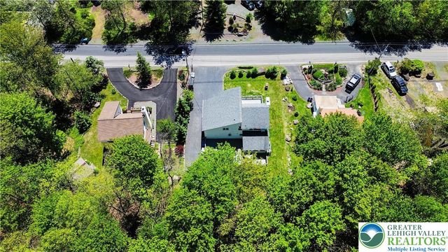 973 Country Place Drive, Coolbaugh Twp, PA 18466