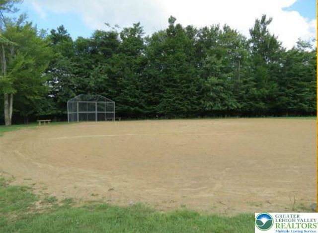973 Country Place Drive, Coolbaugh Twp, PA 18466