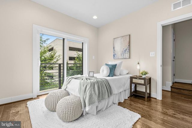 10430 BREUER ST, Bethesda, MD 20817