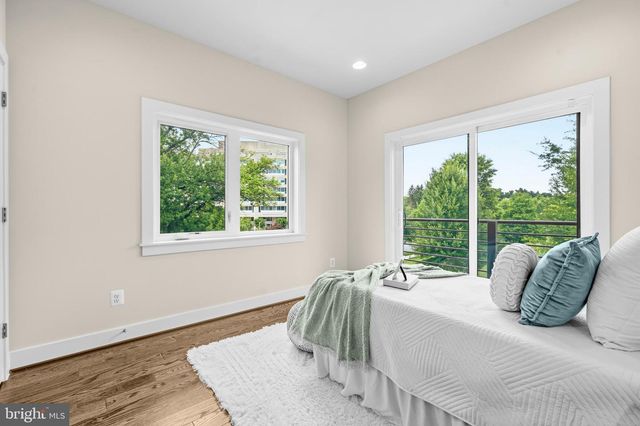 10430 BREUER ST, Bethesda, MD 20817