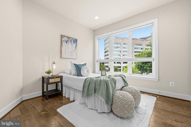 10430 BREUER ST, Bethesda, MD 20817
