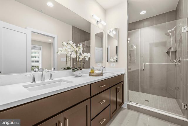 10430 BREUER ST, Bethesda, MD 20817