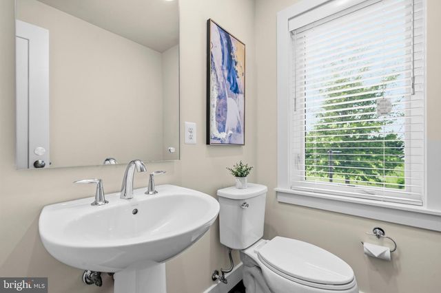 10430 BREUER ST, Bethesda, MD 20817