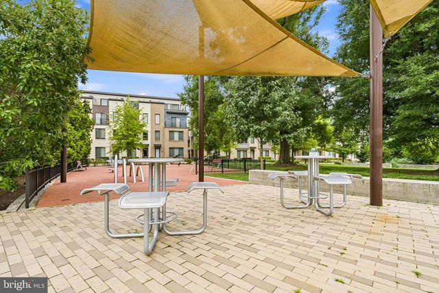 10430 BREUER ST, Bethesda, MD 20817