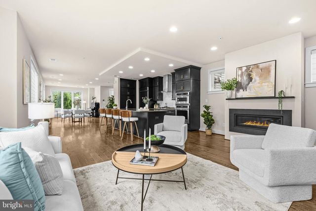 10430 BREUER ST, Bethesda, MD 20817